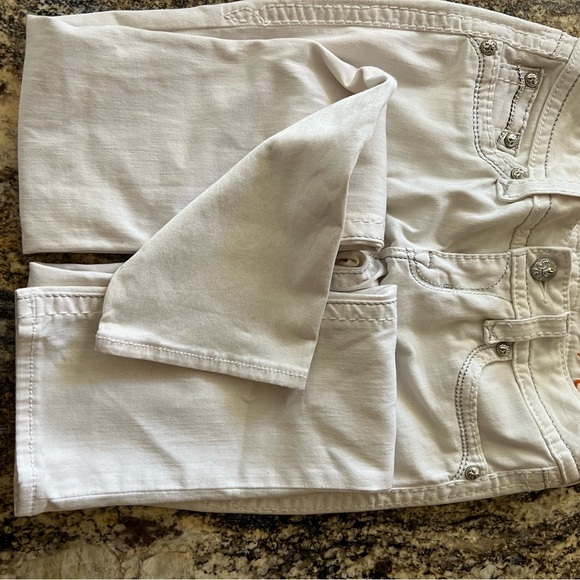 Gently Used-Rock Revival Celine Straight White Jeans. Sz 27 - Picture 3 of 7